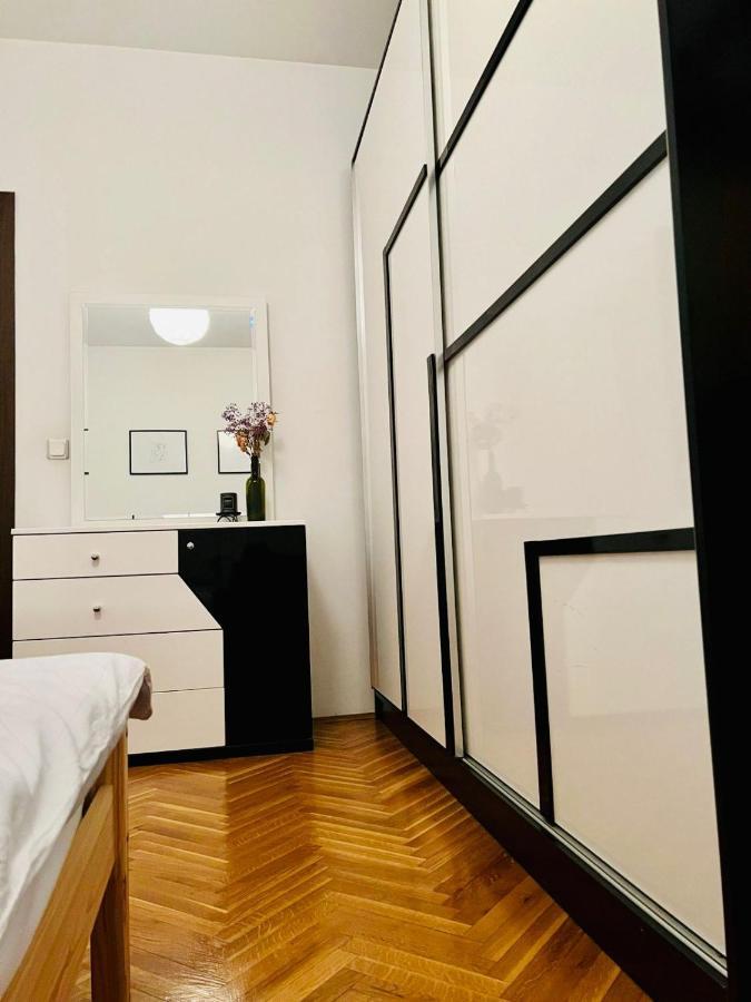 My Home In Prishtina - Spacious & Cozy 2Br Apartment With Balcony Pristina Exterior foto