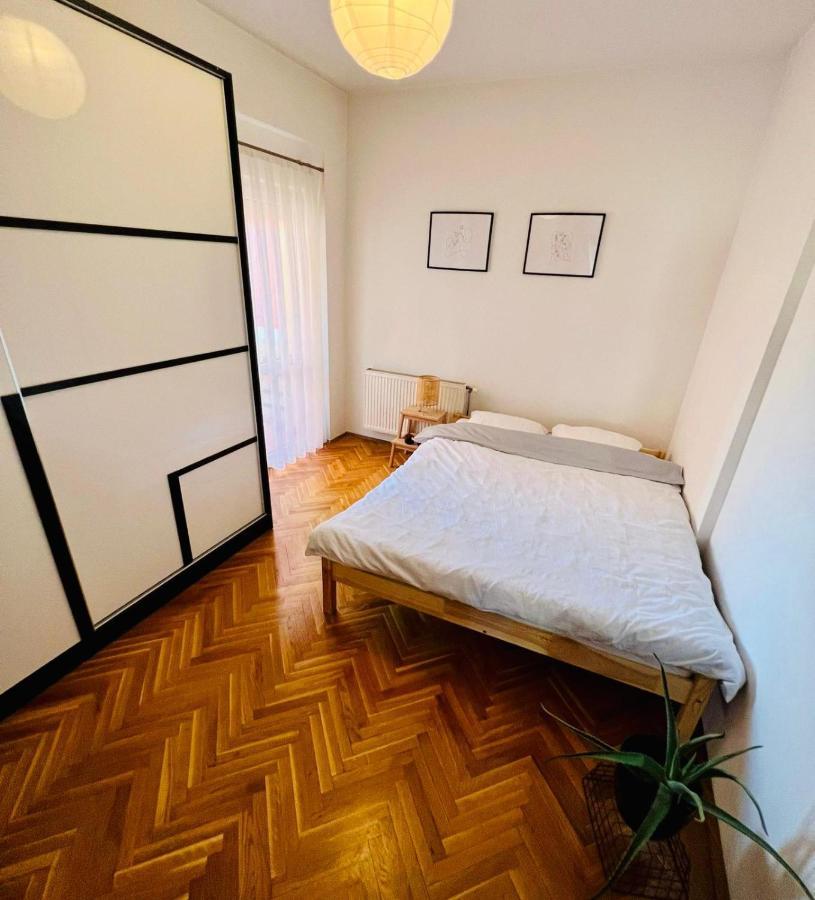 My Home In Prishtina - Spacious & Cozy 2Br Apartment With Balcony Pristina Exterior foto