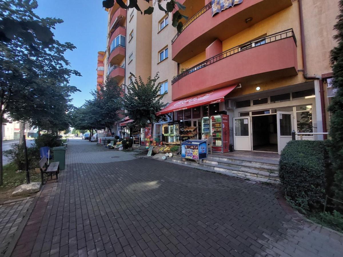 My Home In Prishtina - Spacious & Cozy 2Br Apartment With Balcony Pristina Exterior foto